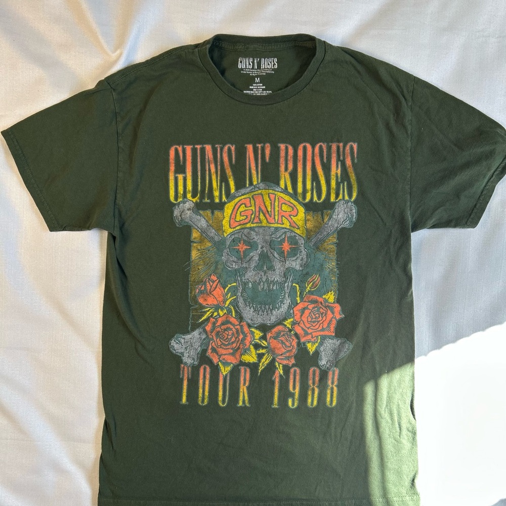 Guns N Roses Graphic Tee Tour 1988 Vintage Style Green Mens Medium